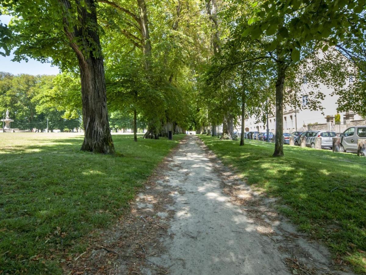 Heritage Apartment In Bayeux Near Museum Of Art Room photo