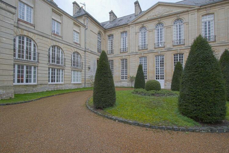 Heritage Apartment In Bayeux Near Museum Of Art Exterior photo